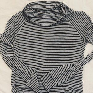 Hollister striped relaxed turtle neck